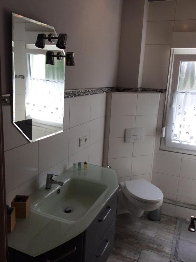 Ferienwohnung A&K Bottrop Esterno foto